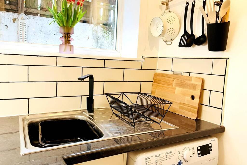 The Nook - A Stylish Apartment With Garden, Near The Beach Berwick Upon Tweed Esterno foto